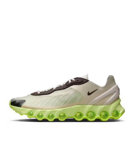 NIKE AIR MAX DN8